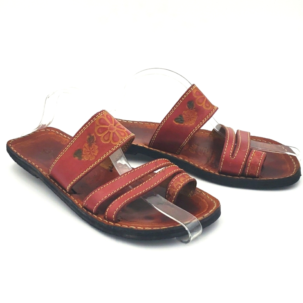 EL DUENDE LEATHER SANDALS
